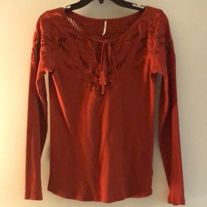 Free People  🍎 Long-Sleeve 🍁 Cotton Tee 🍄